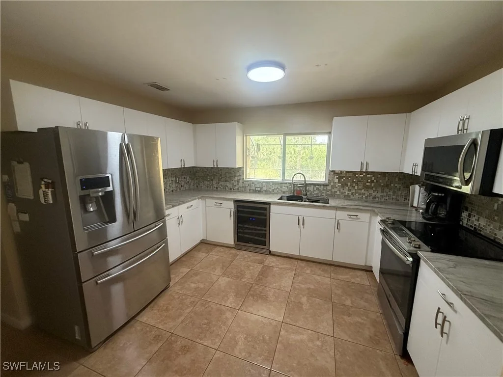 Photo of 4335 18th Avenue SE