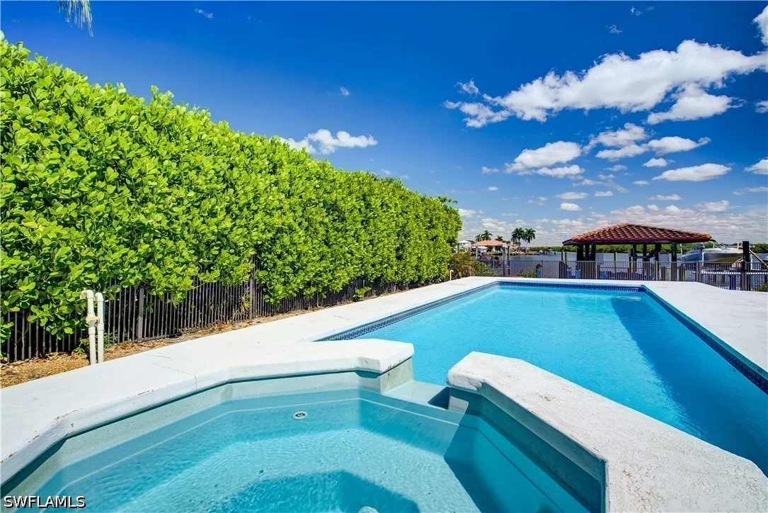 Photo of 11 Capri Boulevard