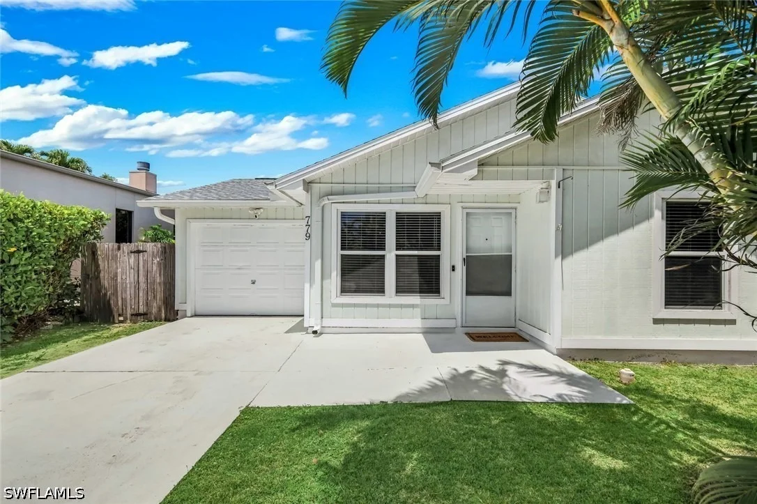Photo of 779 98th Avenue N