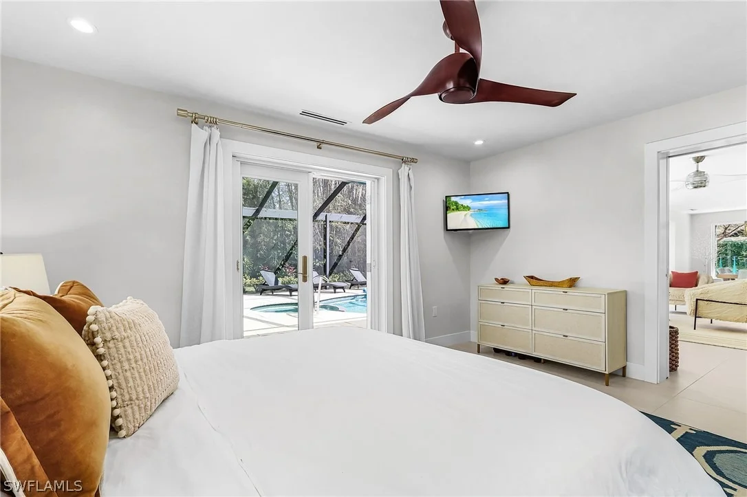 Photo of 1390 Mandarin Road