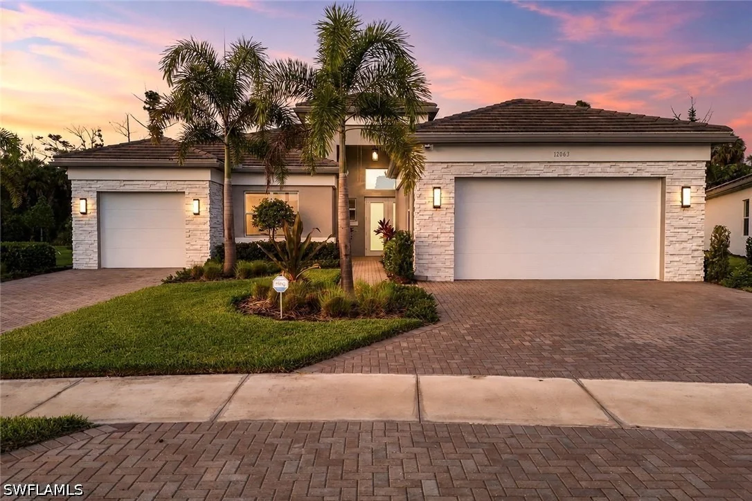 Photo of 12063 Azalea Way