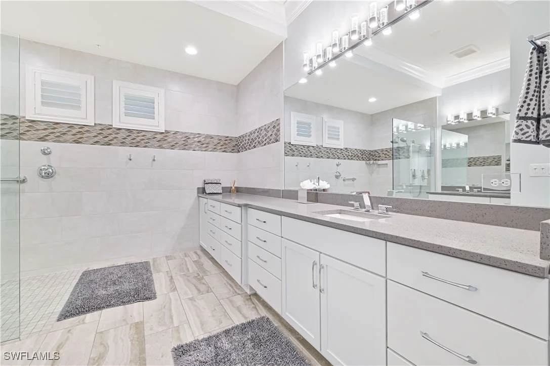 Photo of Unit 306 at 21490 Strada Nuova Circle