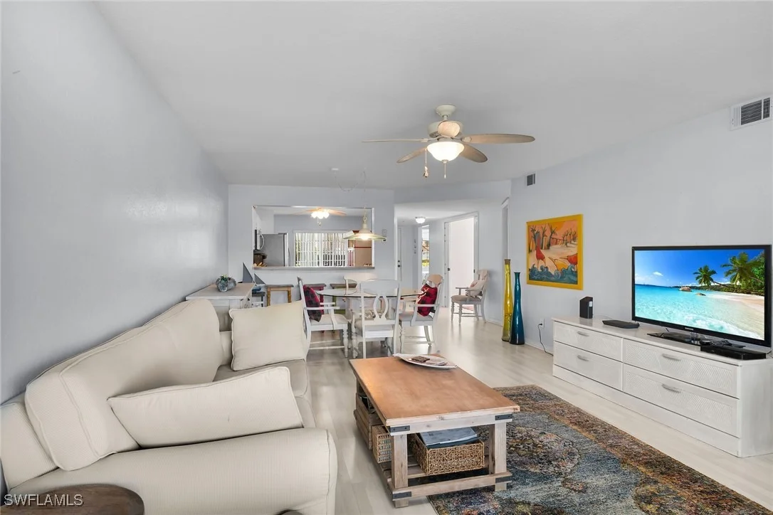 Photo of Unit 2207 at 409 Gabriel Circle