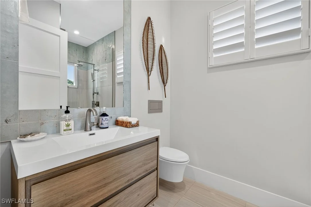 Photo of 405 7TH Avenue N