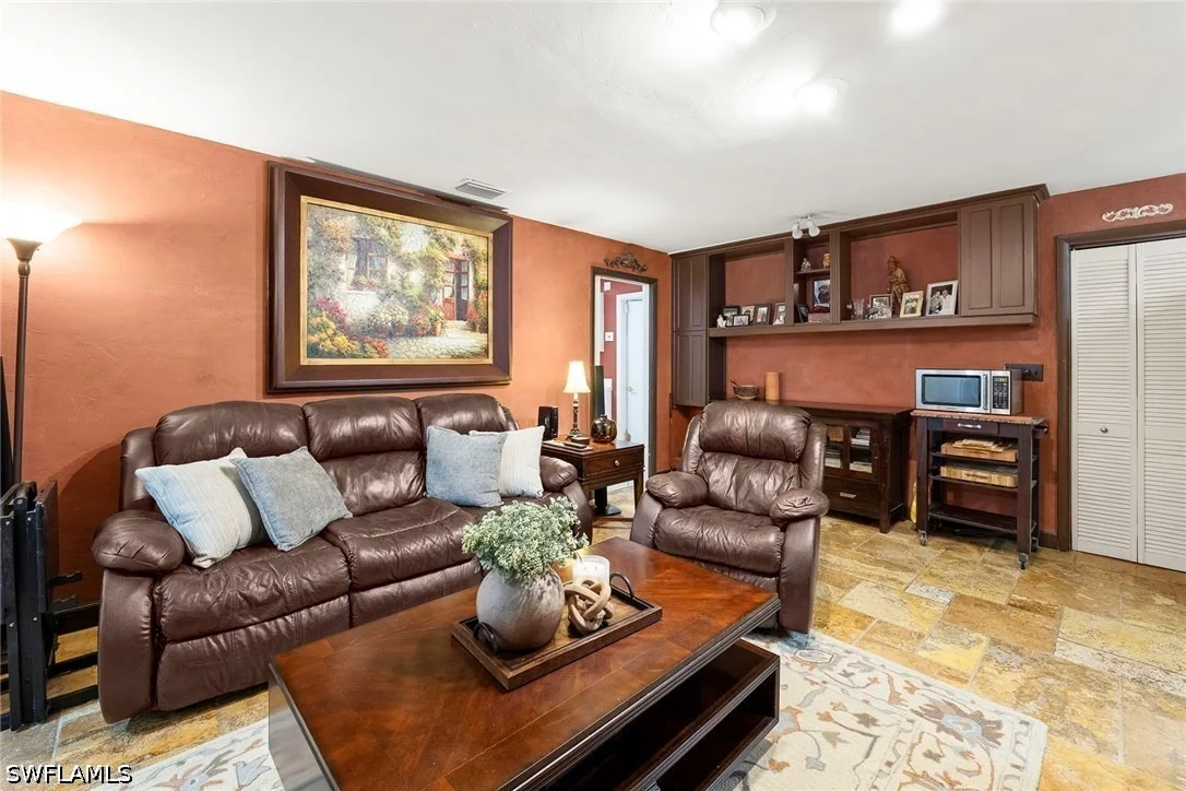 Photo of 511 Eastwood Drive