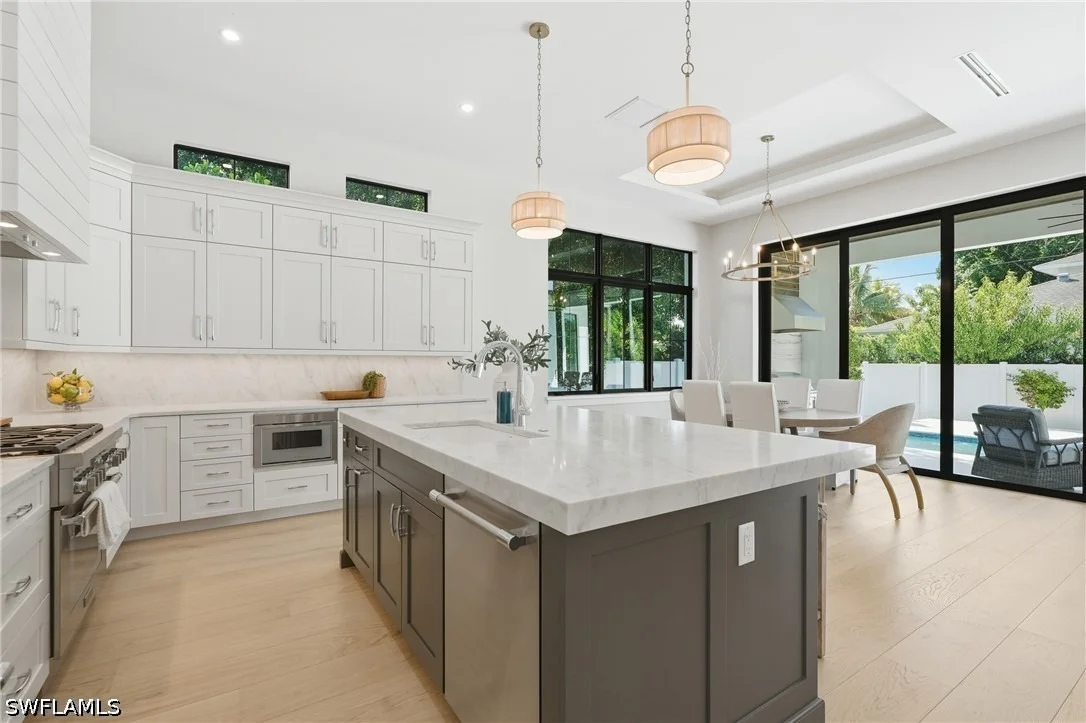 Photo of 1102 9th Avenue N