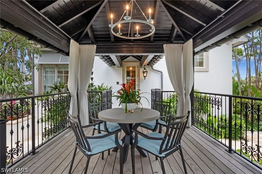 Photo of 3675 Gordon Drive