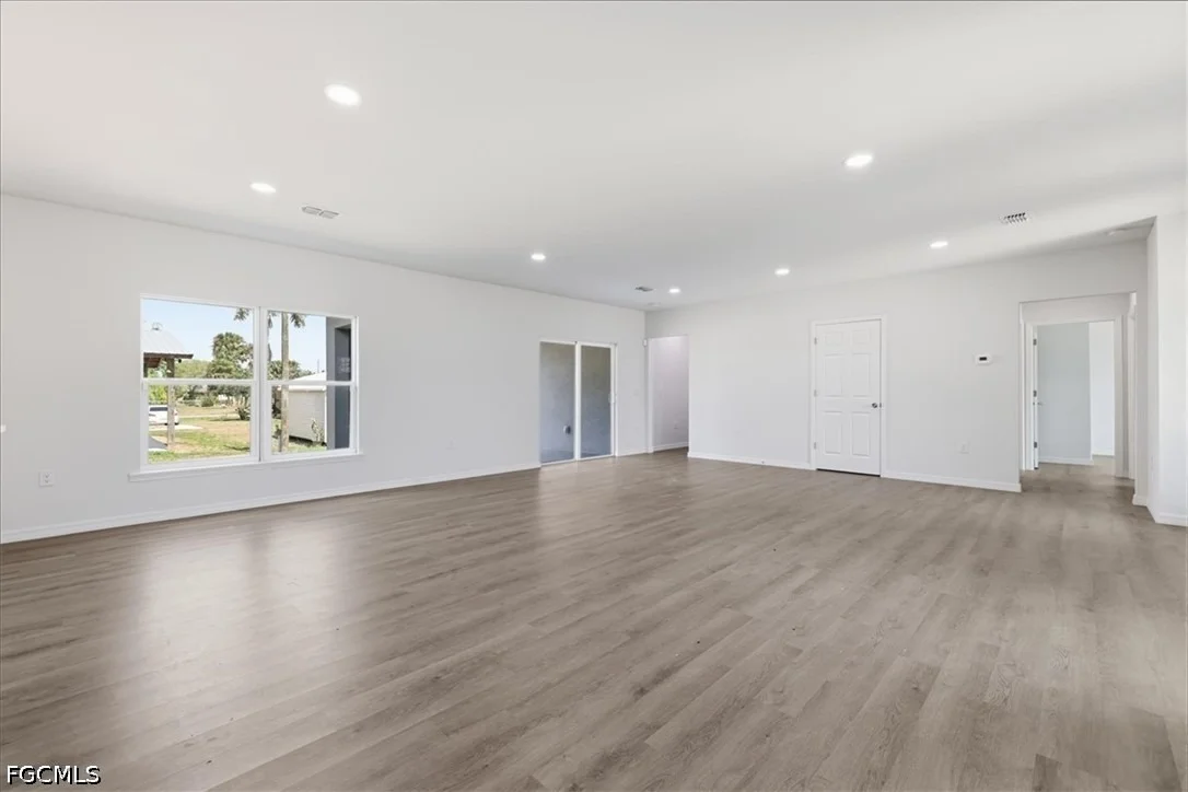Photo of 1406 Ford Circle
