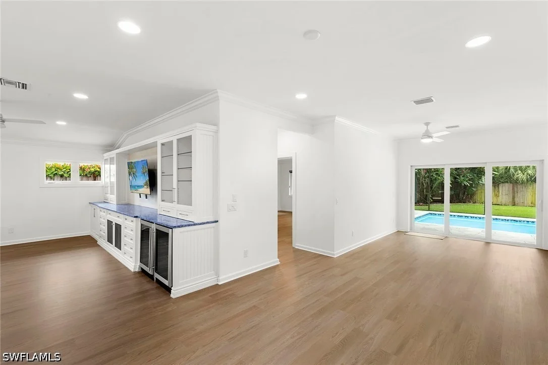 Photo of 1128 Hilltop Drive
