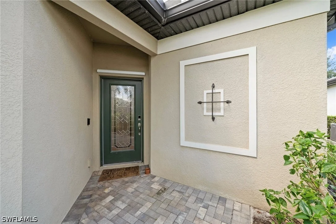 Photo of 9086 Woodhurst Drive