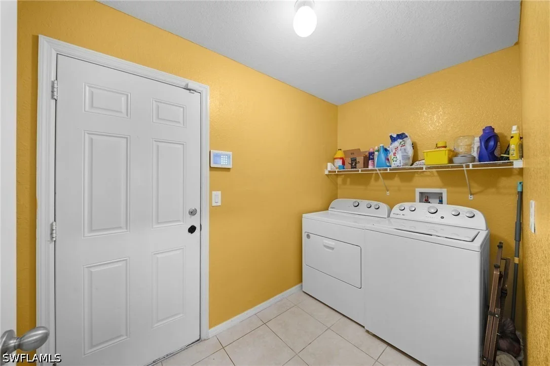 Photo of 423 Windermere Drive