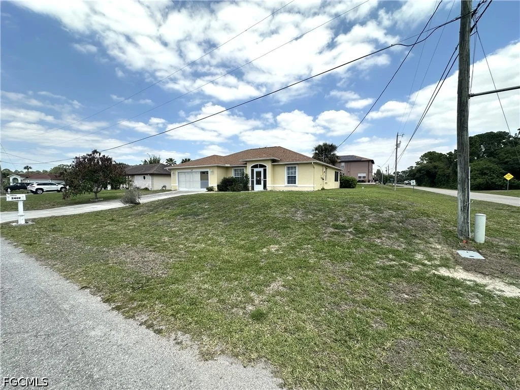 Photo of 2409 Del Ray Place