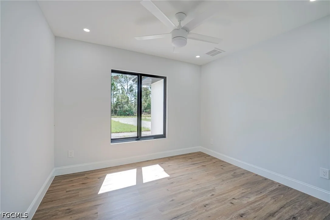 Photo of 3111 Sunshine Boulevard