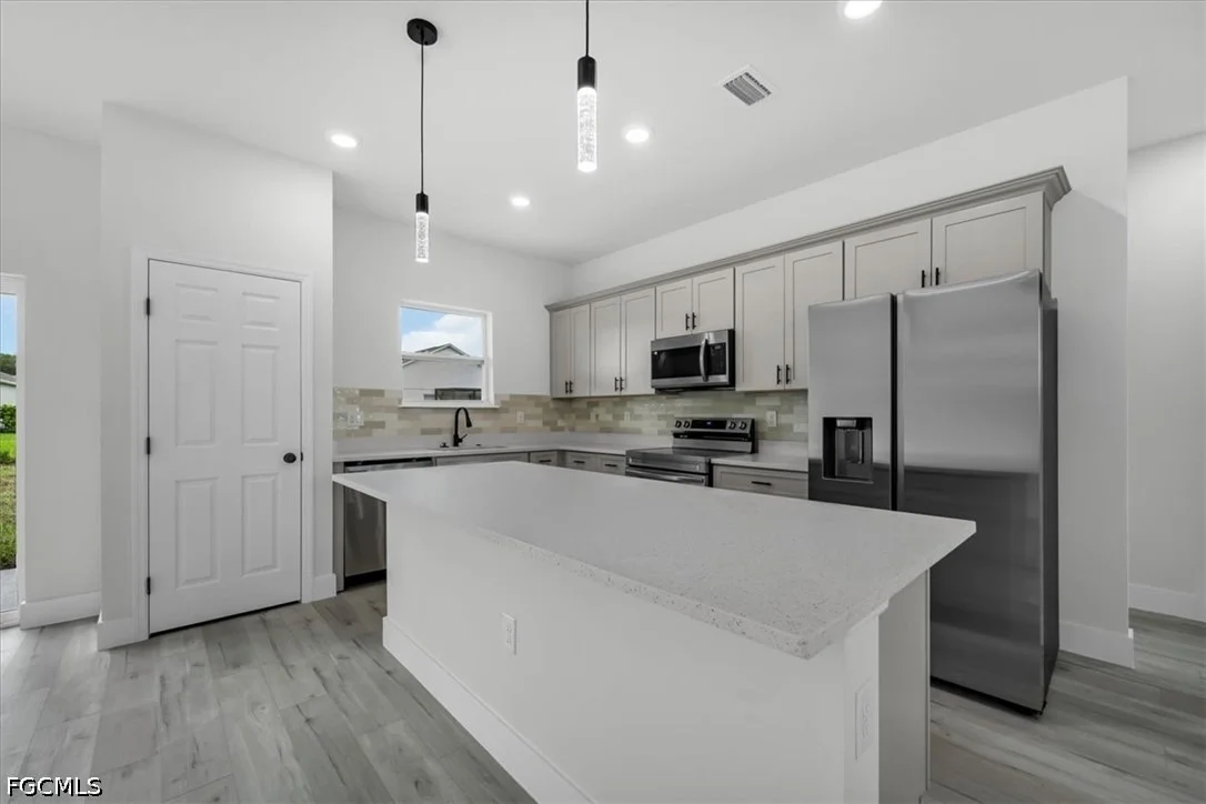 Photo of 4663 Ponce De Leon Boulevard