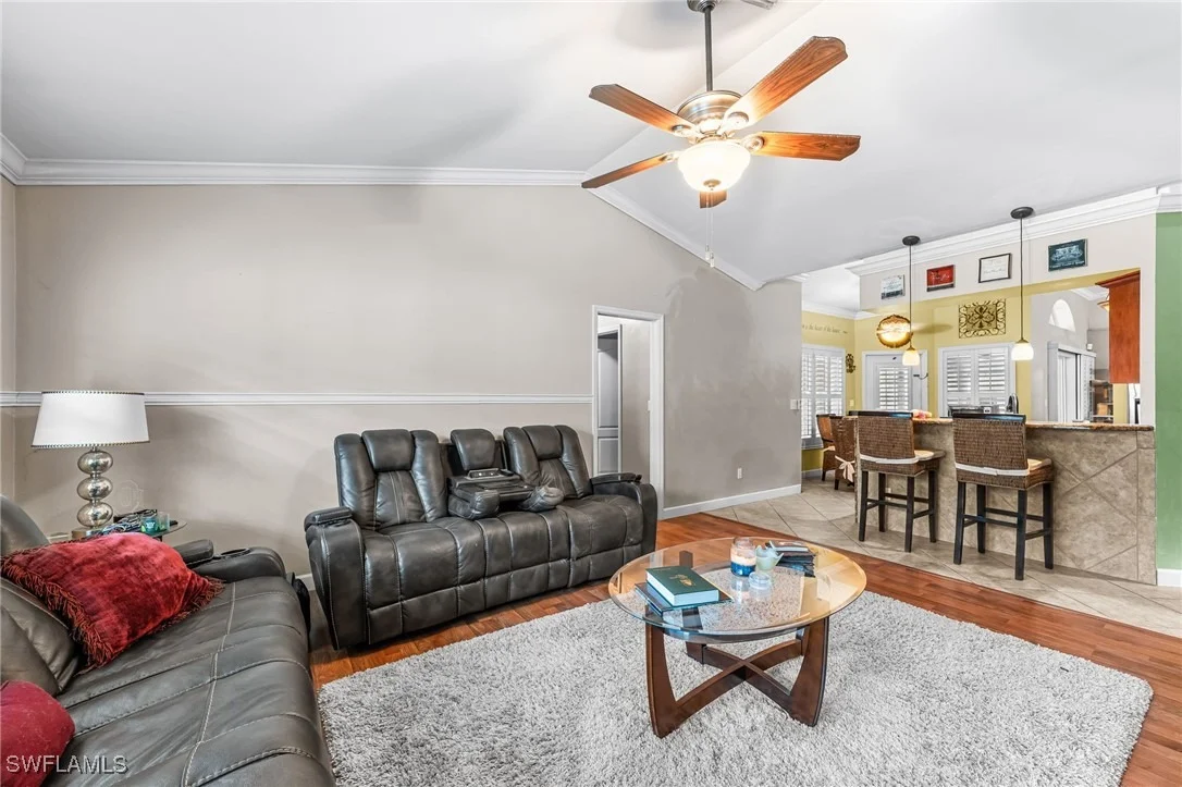 Photo of 380 Ashbury Way