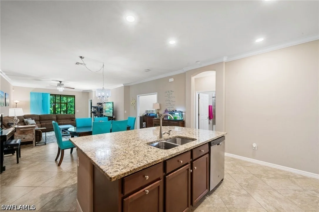Photo of 9086 Woodhurst Drive