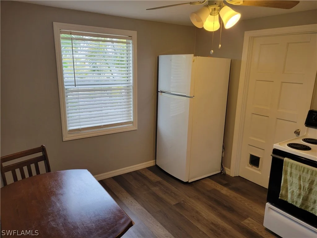 Photo of 2662 Mangrove Street