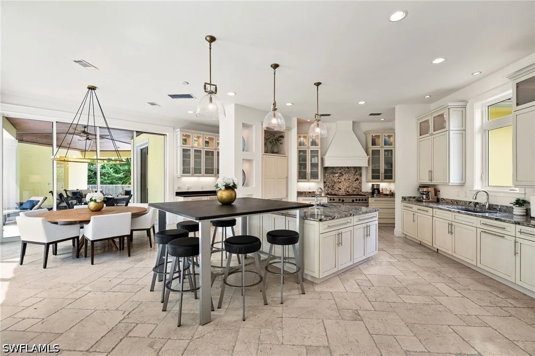 Photo of 615 Binnacle Drive