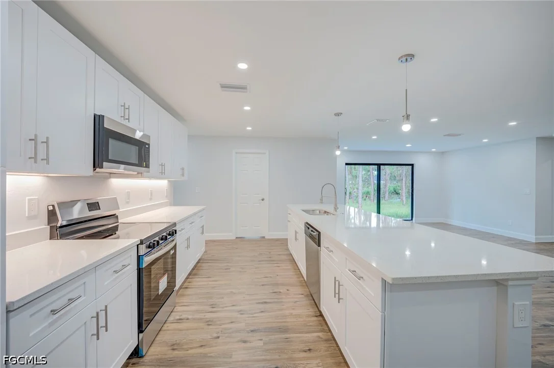 Photo of 3111 Sunshine Boulevard