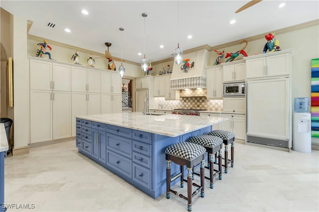 Photo of 683 Hickory Road