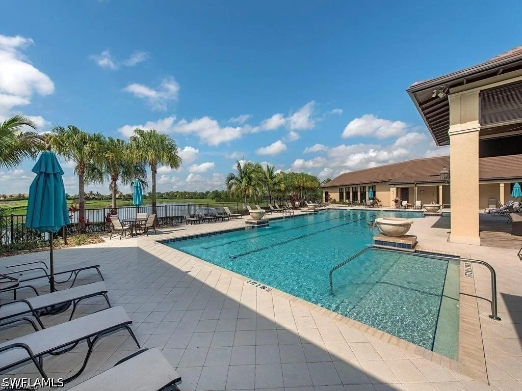 Photo of 2287 Somerset Place