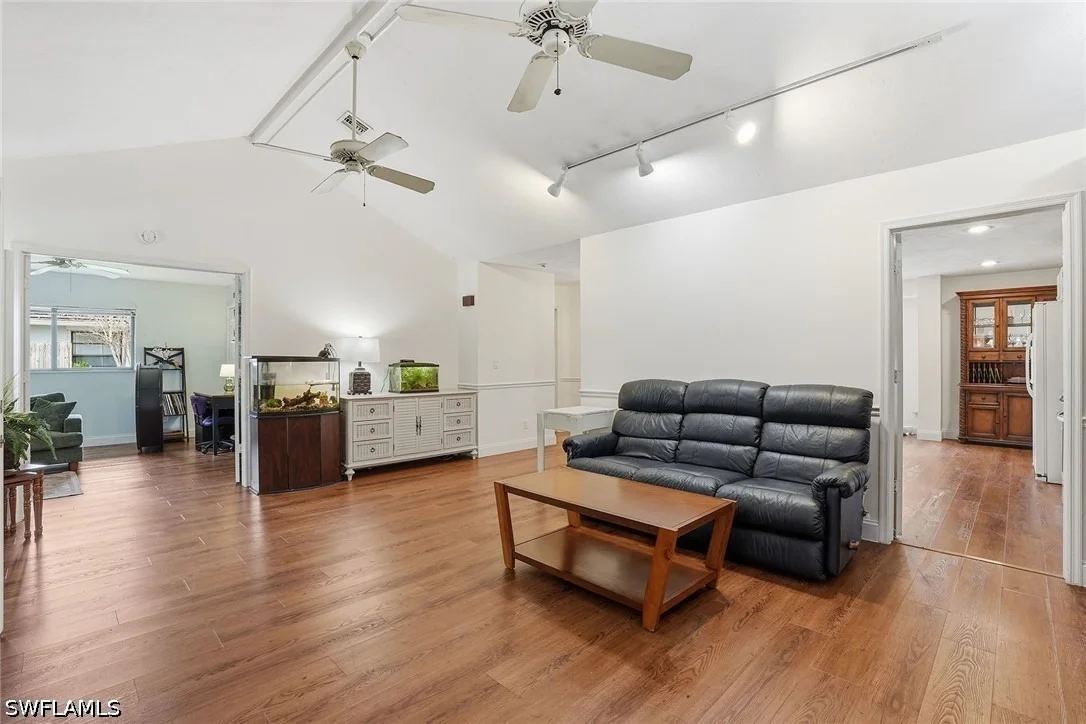 Photo of 4581 Chippendale Drive