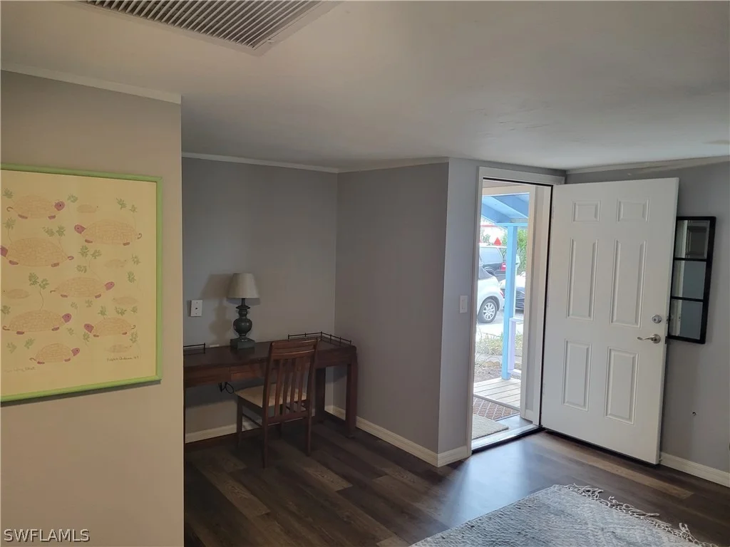 Photo of 2662 Mangrove Street