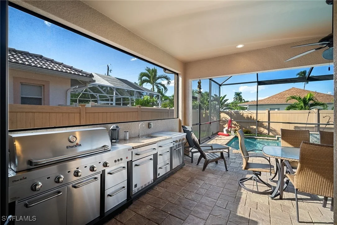 Photo of 699 98th Avenue N