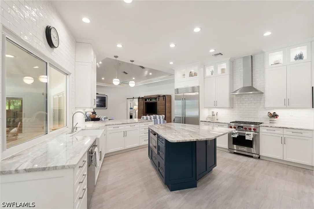 Photo of 571 Neapolitan Lane