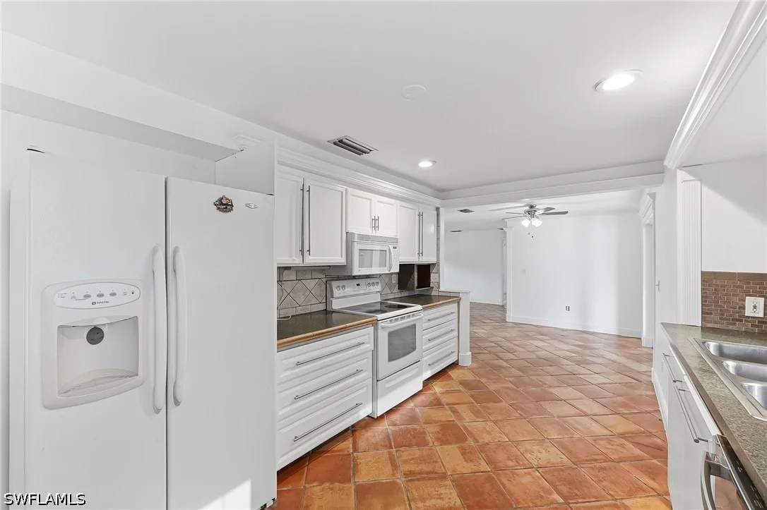 Photo of 1290 Saint Clair Shores Road