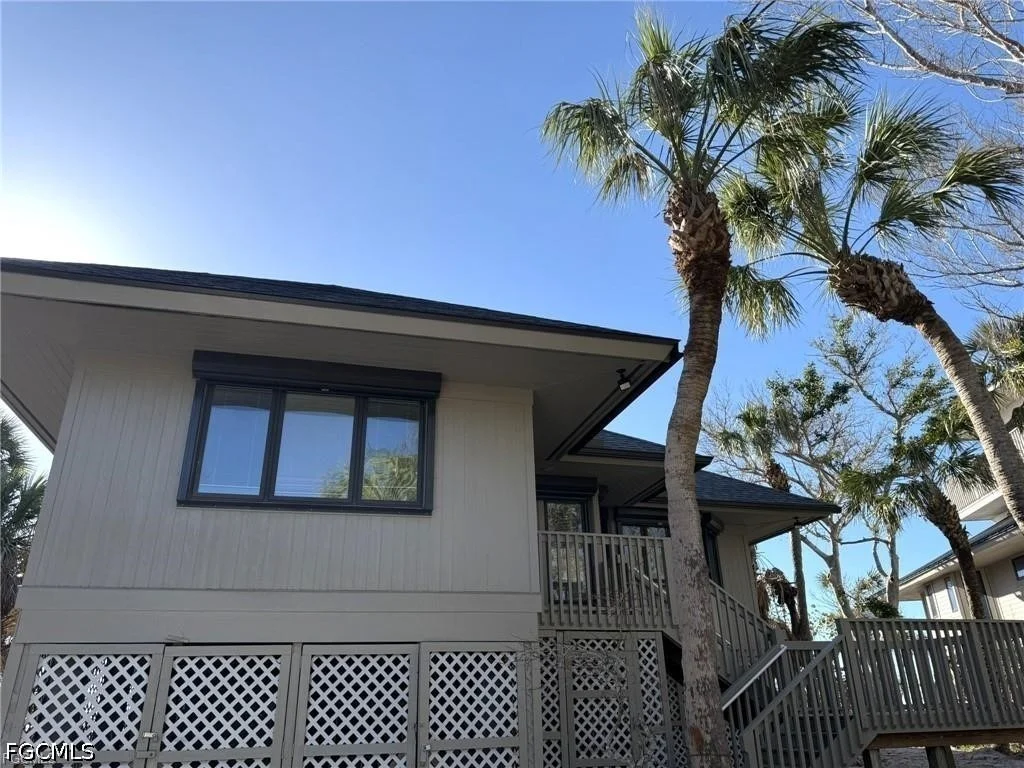 Photo of 484 Gulf Bend Drive