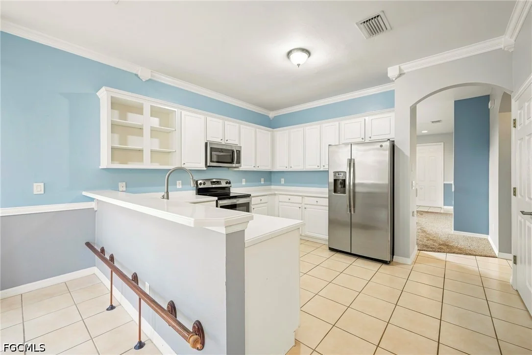 Photo of Unit 4 at 9724 Foxhall Way