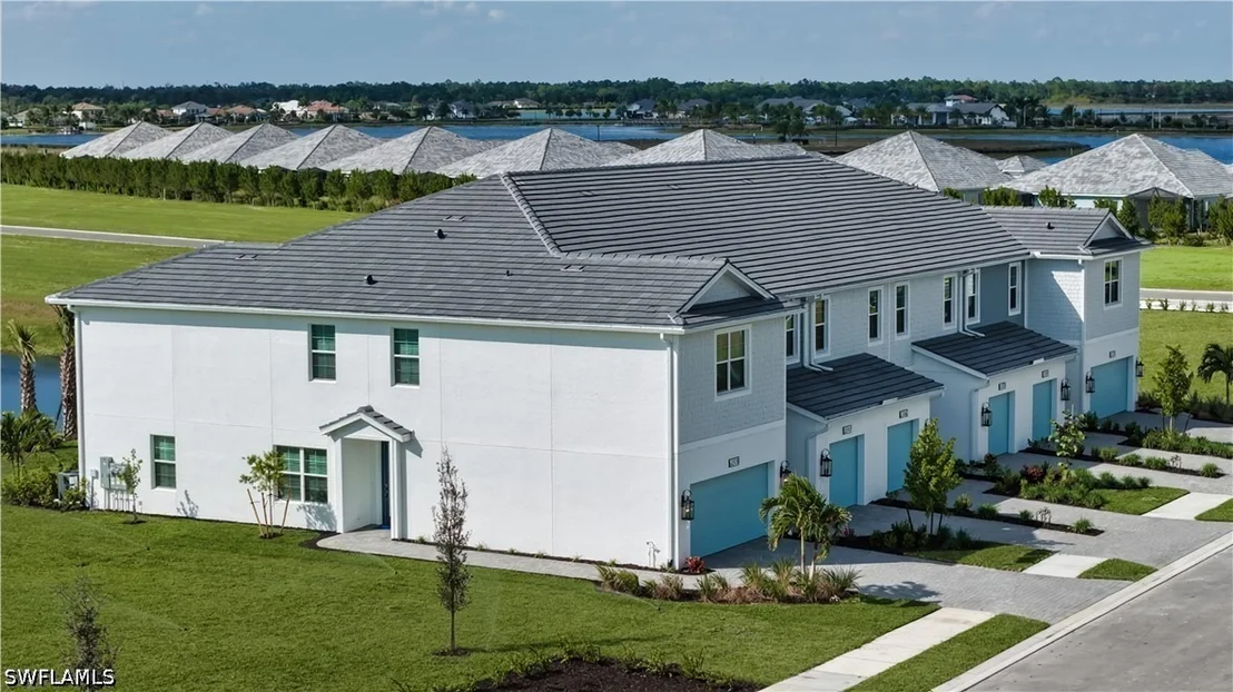 Photo of Unit 0105 at 5129 Draco Circle