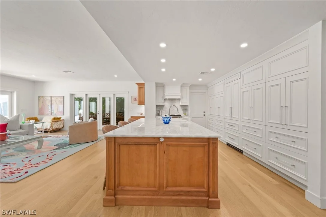 Photo of 1949 ALAMANDA Drive