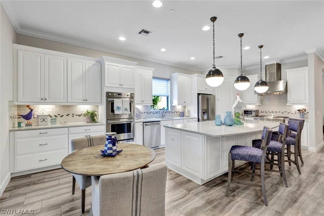 Photo of 10163 Coconut Road