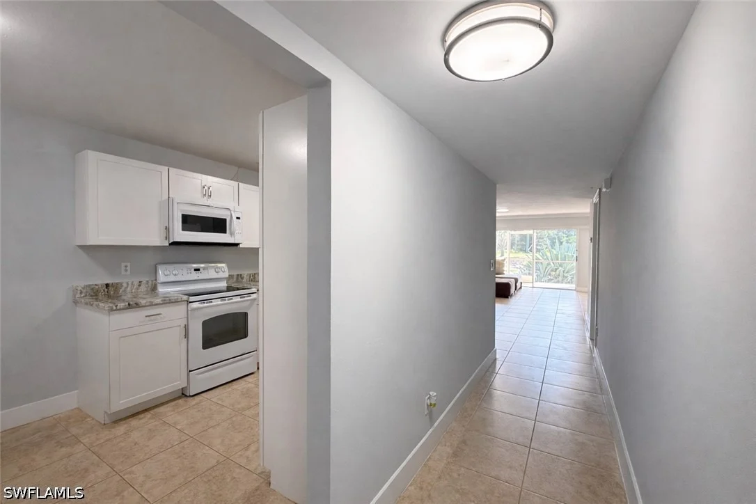 Photo of Unit E104 at 534 Augusta Boulevard