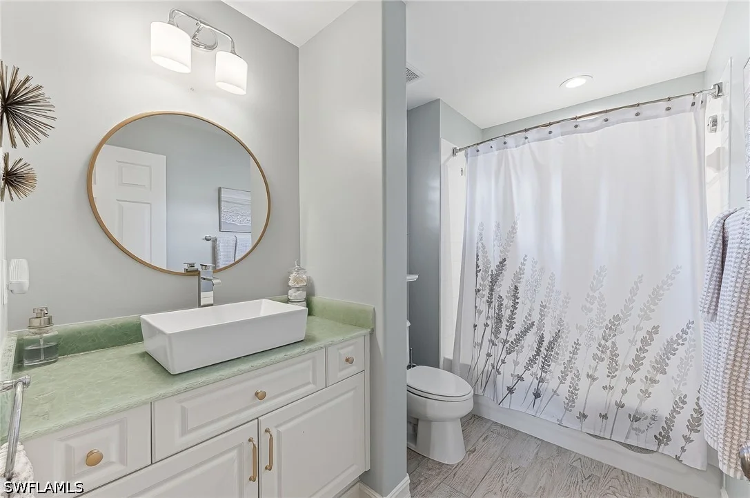 Photo of Unit 202 at 832 Carrick Bend Circle