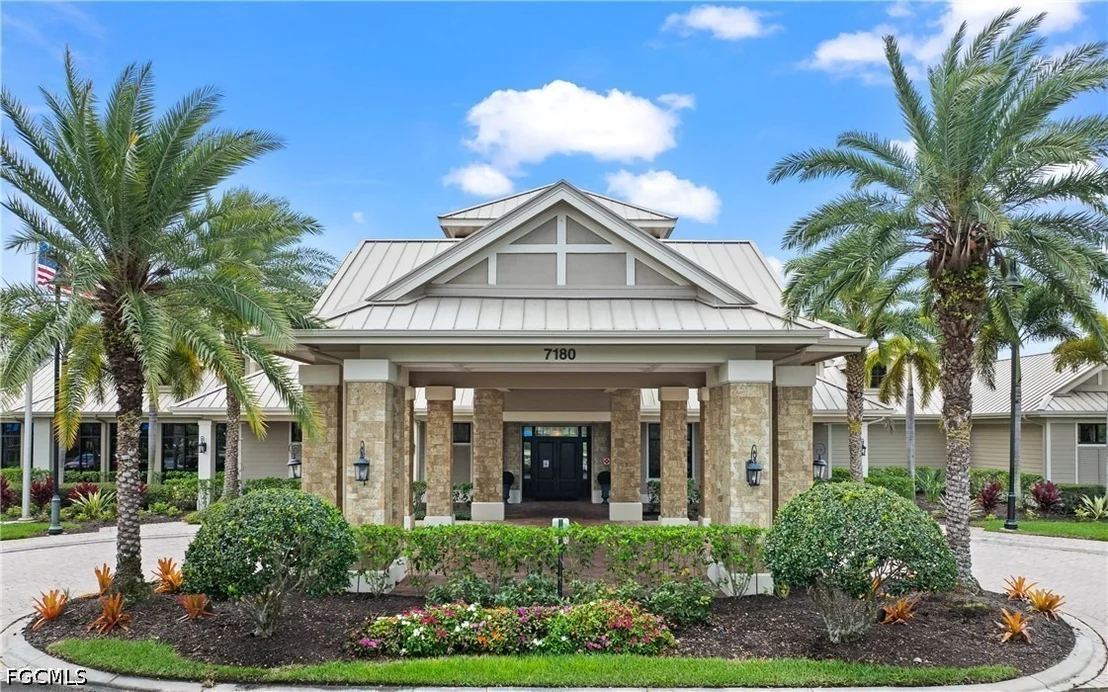 Photo of 7022 Live Oak Drive