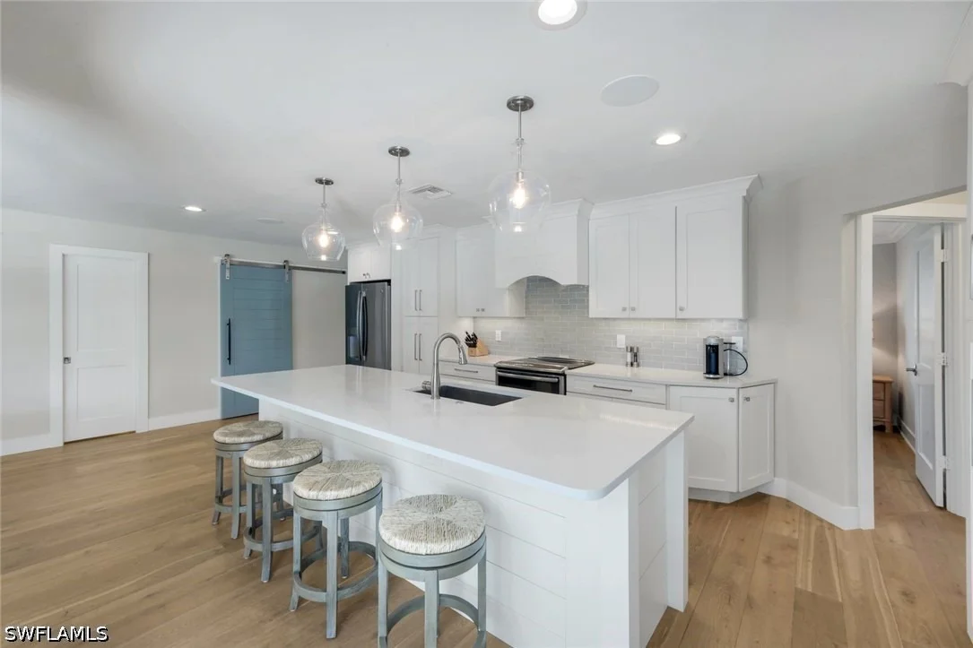 Photo of 641 Hernando Drive