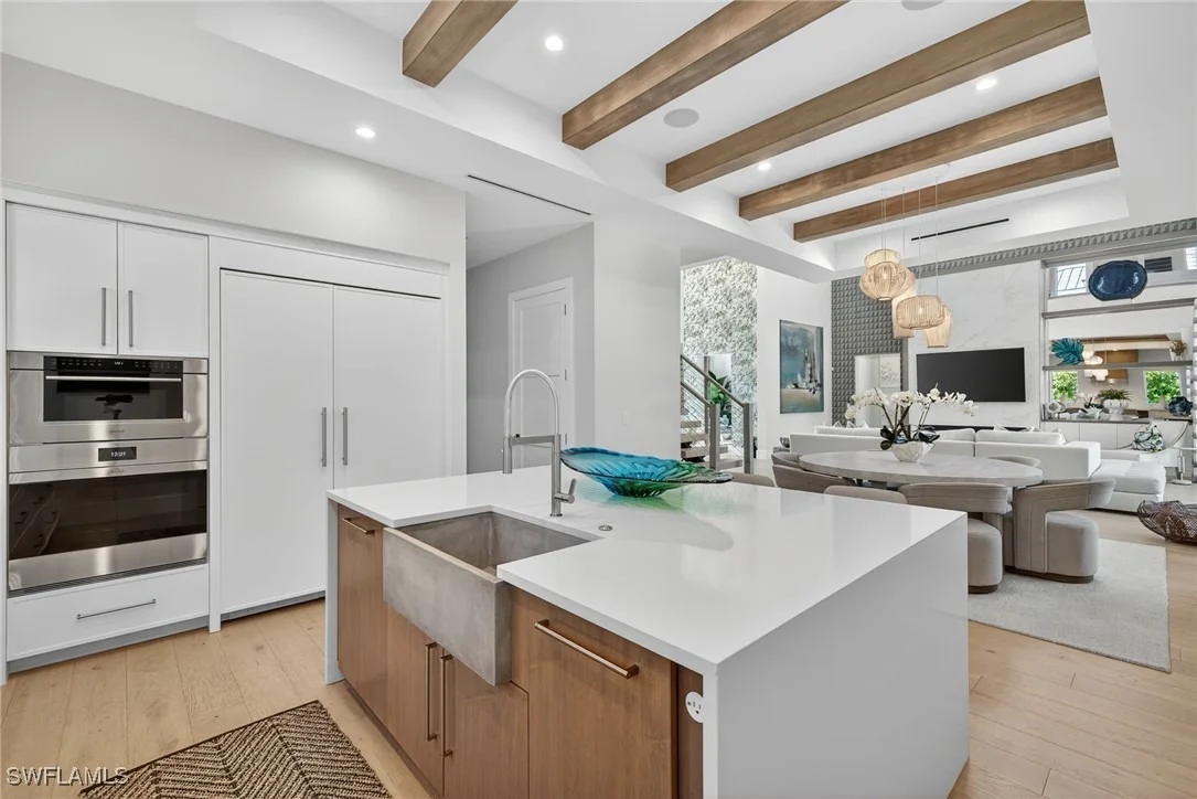 Photo of 405 7TH Avenue N