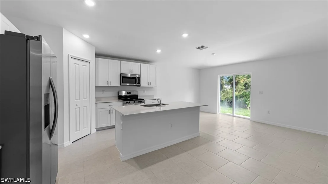 Photo of 465 Rand Street