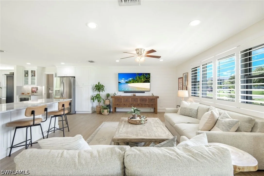 Photo of 20621 Pine Tree Lane