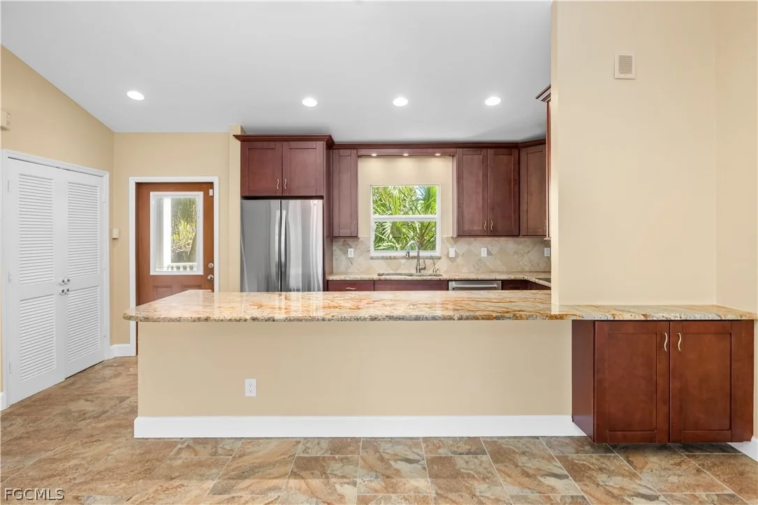 Photo of 1813 Long Point Lane