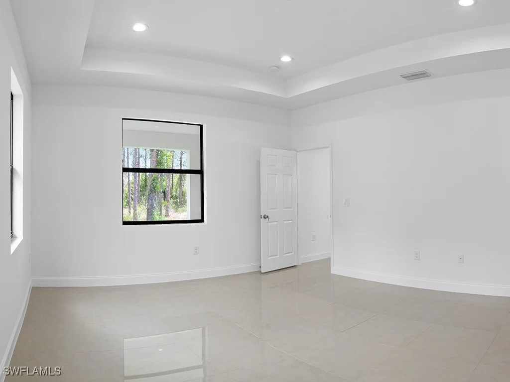 Photo of 902 Williams Avenue