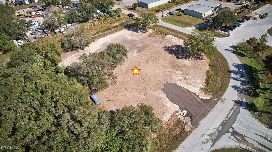 Photo of 400 S Industrial Loop