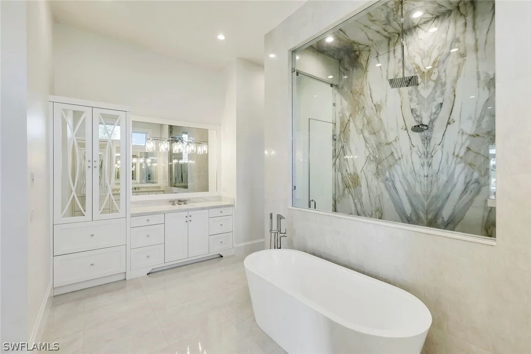 Photo of 730 Harbour Drive