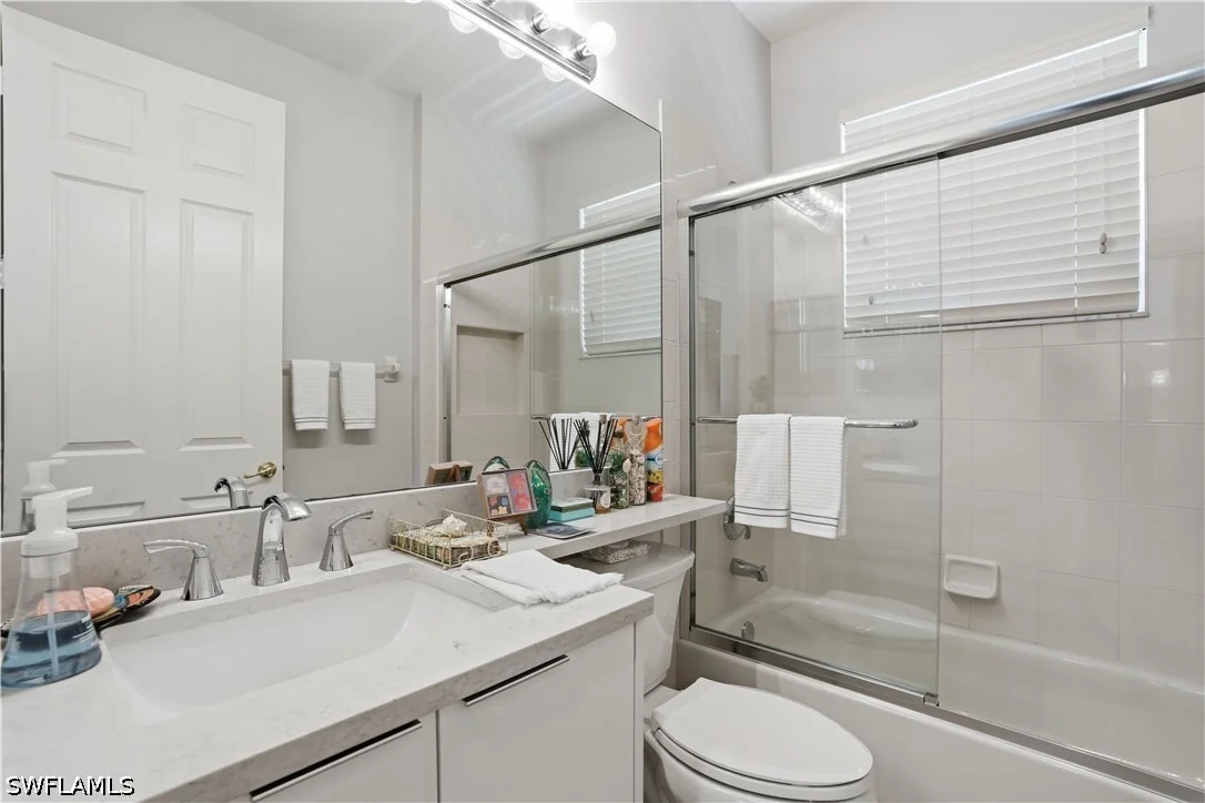 Photo of 2033 Isla De Palma Circle