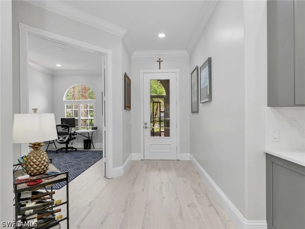 Photo of 5902 Bermuda Lane