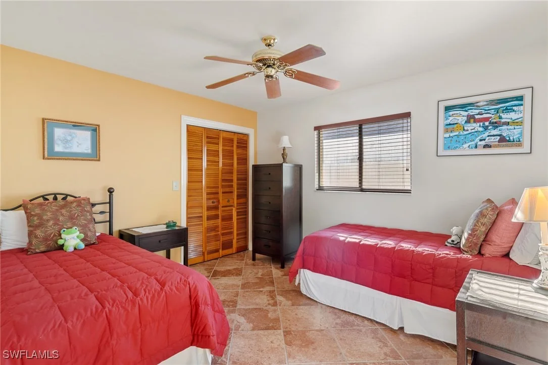 Photo of 595 103rd Avenue N