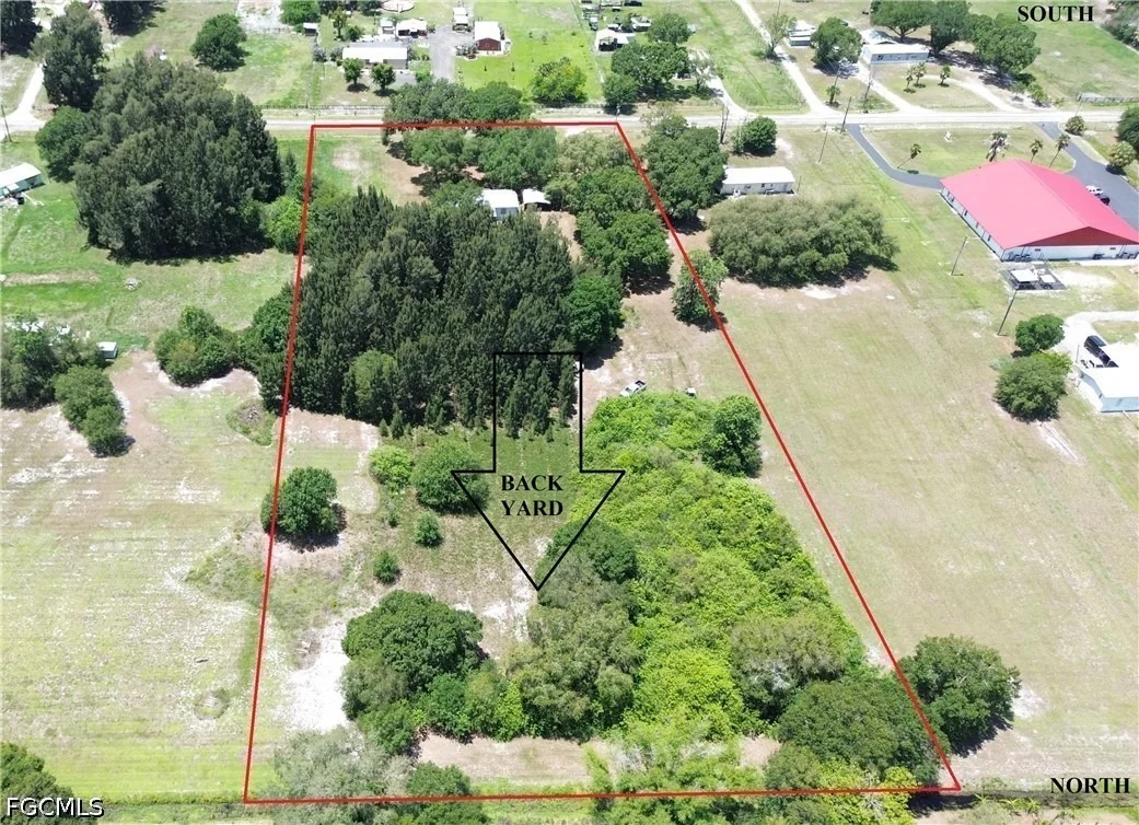 Photo of 223 Pine Lane